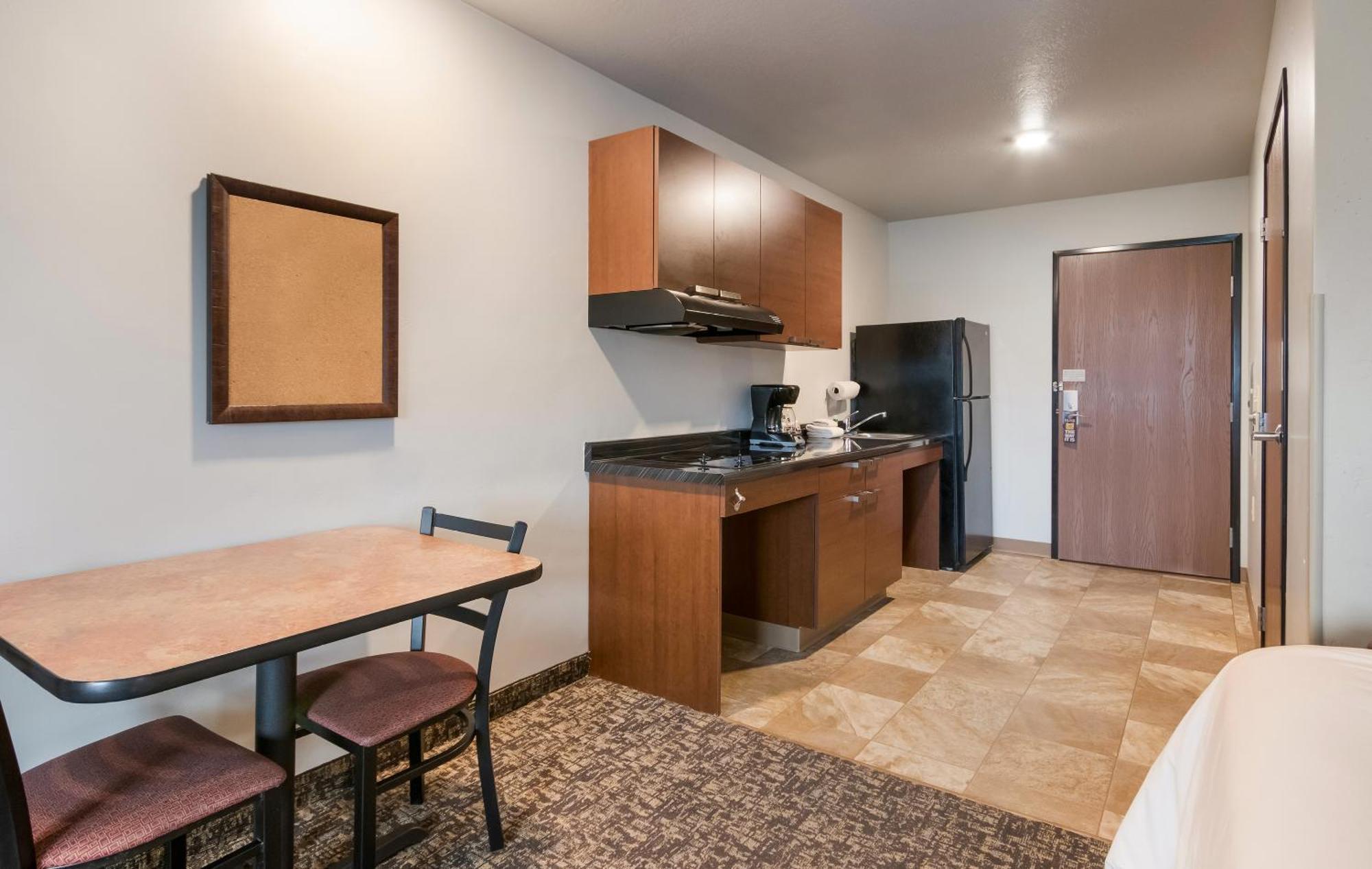 My Place Hotel-Brookings, Sd Стая снимка