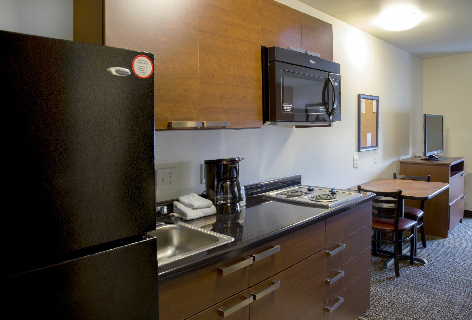 My Place Hotel-Brookings, Sd Екстериор снимка
